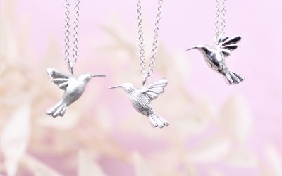 Kolibri-vedhæng i 100% bæredygtigt sølv