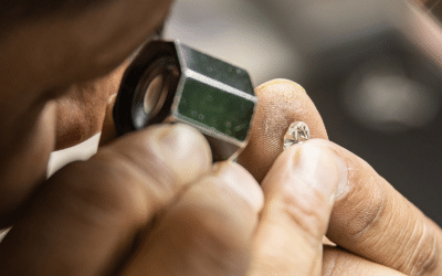 Hvad skal du vælge? Lab-grown eller naturlige diamanter.